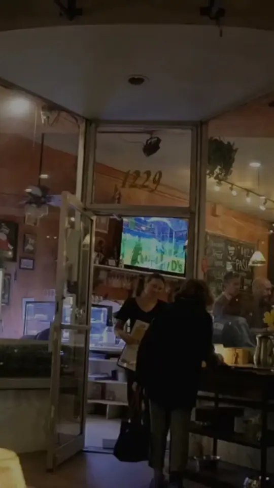 Panizza Bistro in Miami Beach showing review, visit, video by Panizza Bistro on Facebook