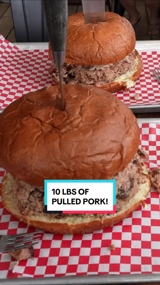 Papa Buck's BBQ in Metter showing food, pig-zilla sandwiches, video by scotteatsofficial on TikTok