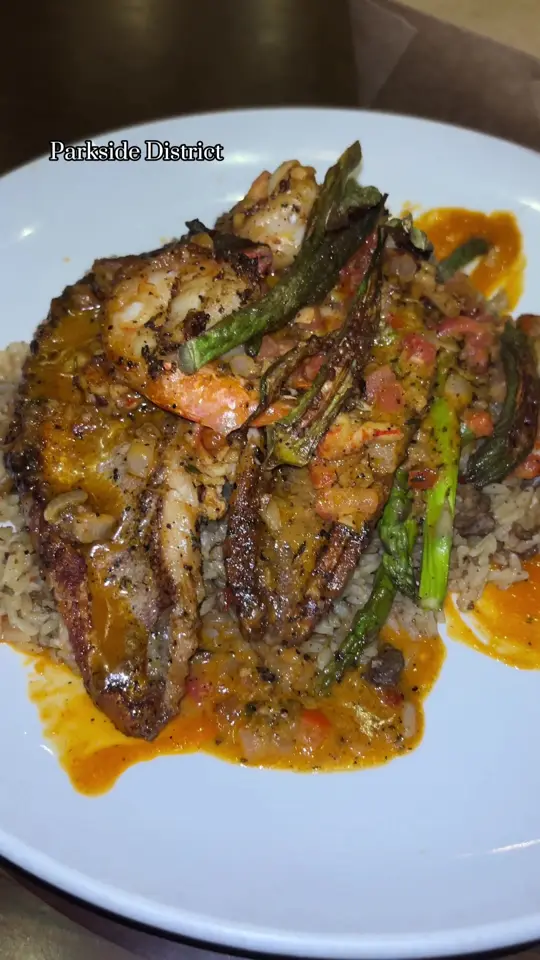 Parkside District in Lawrenceville showing food, ambiance, video by devstayeatin on TikTok