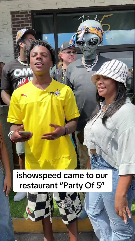 Party of 5 in Atlanta showing review, fried chicken and waffles, video by igobydink on TikTok