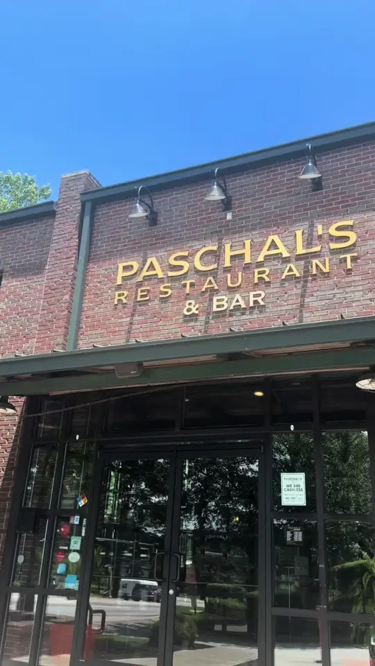 Paschal's Restaurant & Bar in Atlanta showing soul food, family dinner, video by fizzeljazz on TikTok
