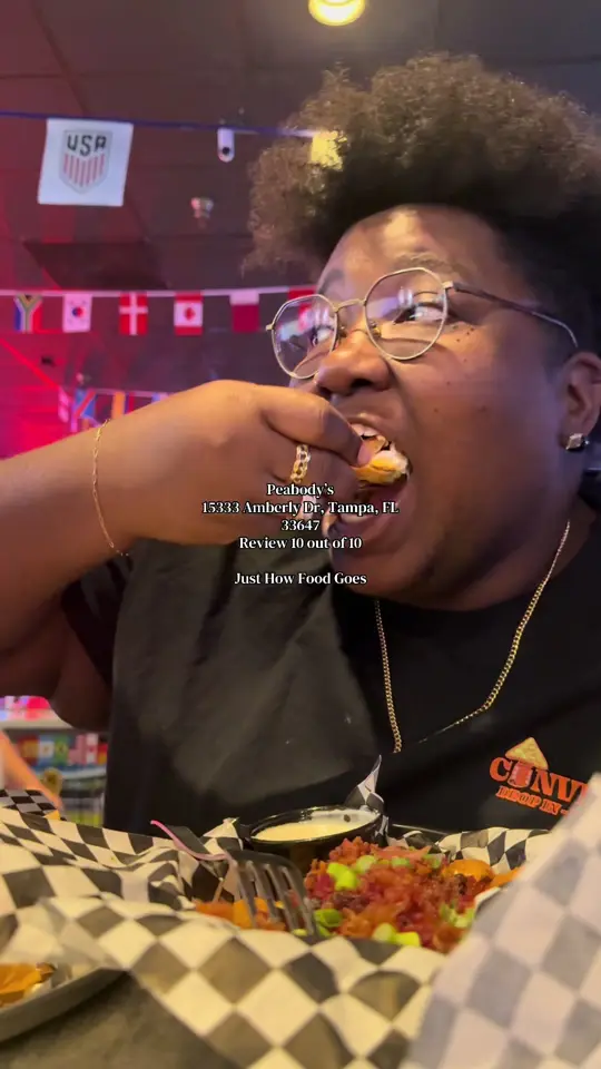 Peabody's Restaurant, Bar & Billiards in Tampa showing review, visit, wings, loaded tater tots, video by _yourfavoriteshooter on TikTok