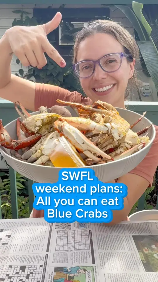 Peace River Seafood in Punta Gorda showing food, all you can eat blue crabs, video by Love SWFL on Facebook