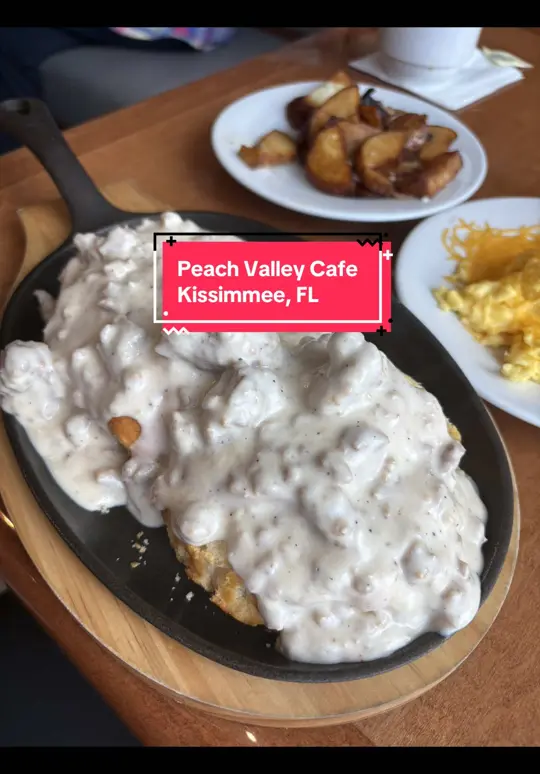 Peach Valley Café in Mount Dora showing cafe, breakfast, brunch, lunch, biscuits, video by karieatz_ on TikTok