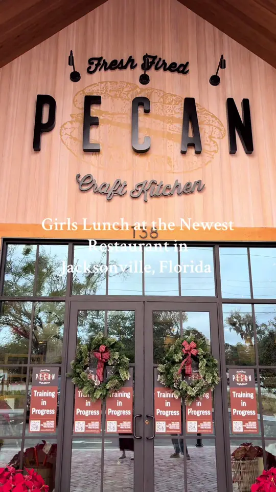 Pecan Craft Kitchen in Fruit Cove showing restaurant, grand opening, southern food, farm fresh food, video by jaimefrantzen2 on TikTok
