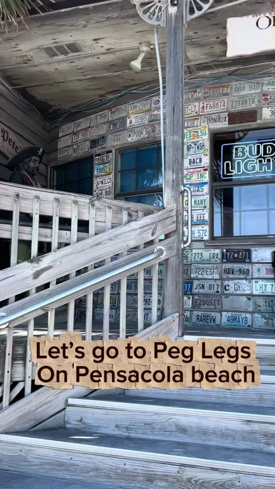 Peg Leg Pete's in Pensacola Beach showing food, crab legs, drinks, piña coladas, video by heatherieee on TikTok