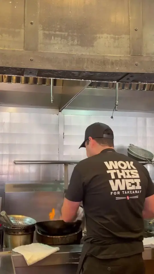 Pei Wei Asian Kitchen in University Park showing food, pad thai, salmon poke bowl, spicy korean bbq, thai donuts, lettuce wraps, mongolian chicken, video by peiwei on TikTok
