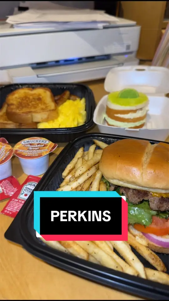 Perkins Restaurant & Bakery on TikTok, video by ilovefriedchikn