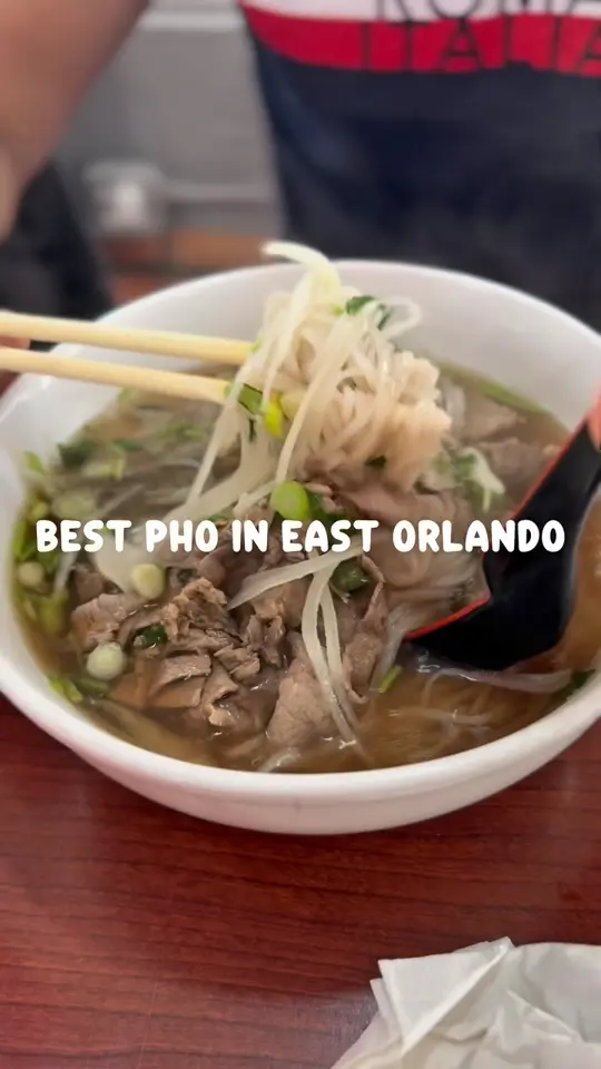  in Florida showing review, beef short rib pho, video by Tasty Chomps Orlando Food and Travel Gui on Facebook