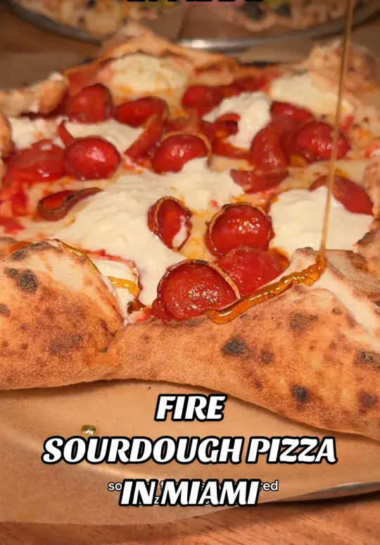 Piacere Wood Fired Pizza in Miami showing pizza, wood fired pizza, sourdough pizza, video by maxeatsss on TikTok