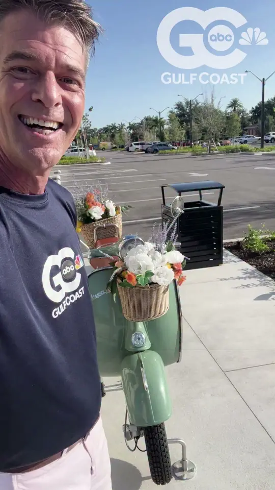 Piccolo Buco in Estero showing restaurant, pizza, pasta, tiramisu, video by Gulf Coast News on Facebook