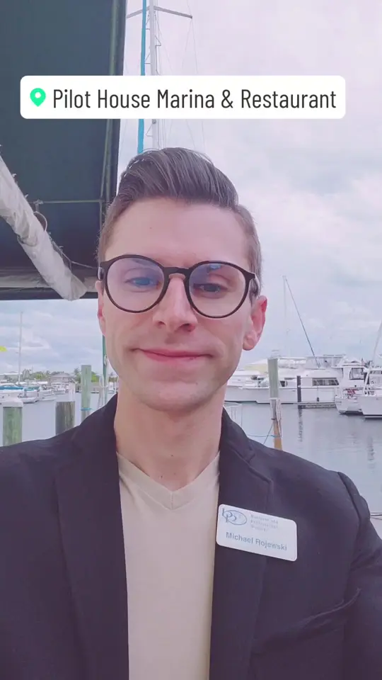 Pilot House Restaurant & Marina in Key Largo showing waterfront dining, seafood dishes, drinks, beautiful view, video by keysrockagent on TikTok