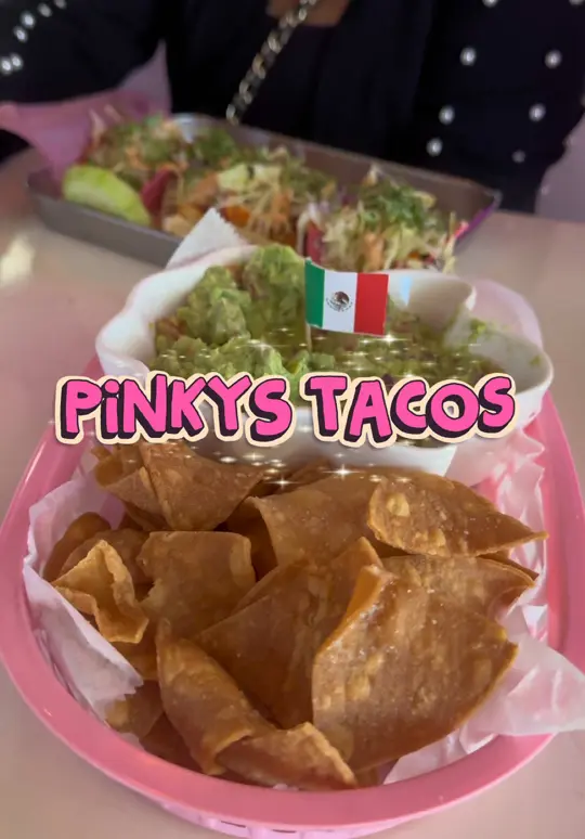 Pinkys Tacos in Fort Lauderdale showing review, tacos, video by iamcassialyn on TikTok
