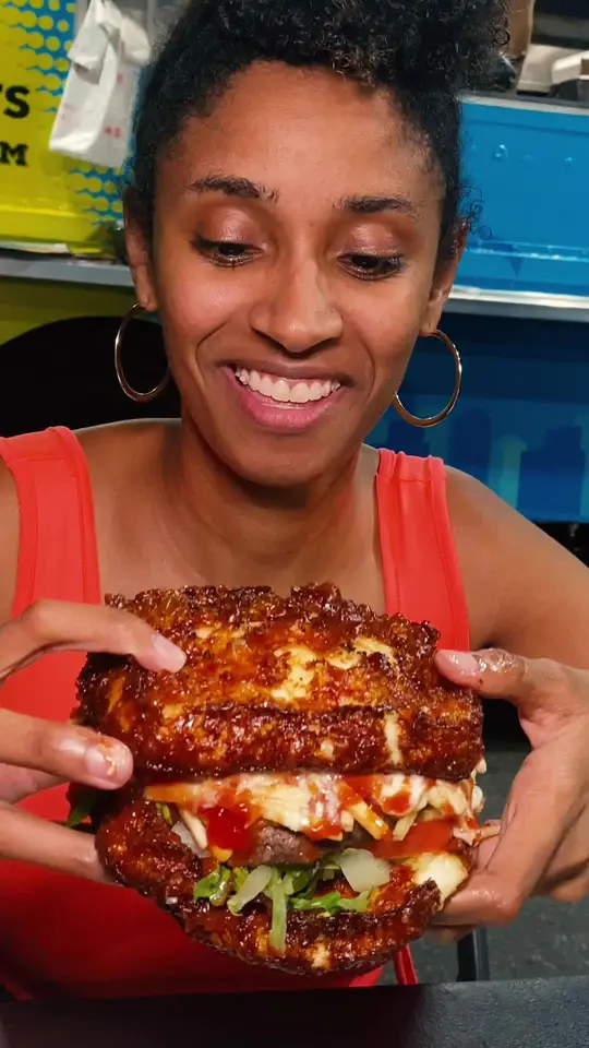 Pipo Burgers on TikTok, video by brieatsmiami