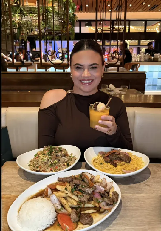 Pisco Y Nazca Ceviche Gastrobar Doral in Florida showing cocktail, lychee passion / beer, cusqueña / dish, tiradito / dish, furai roll / dish, chicken chaufa / dish, lomo saltado, video by yvelincita on TikTok