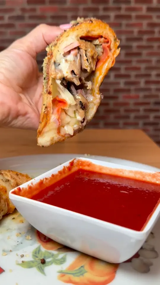 Pizza Salad Pointe & Self-Pour Beer in Davie showing food, stromboli, video by Pizza Salad Pointe & Self-Pour Beer on Facebook