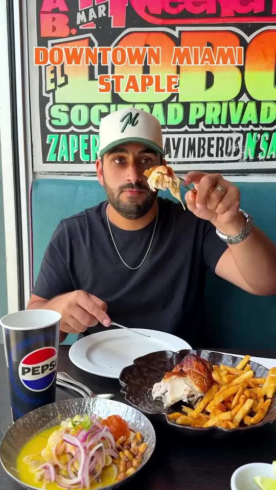 Pollos & Jarras in Miami showing review, visit, video by mr.eats305 on TikTok