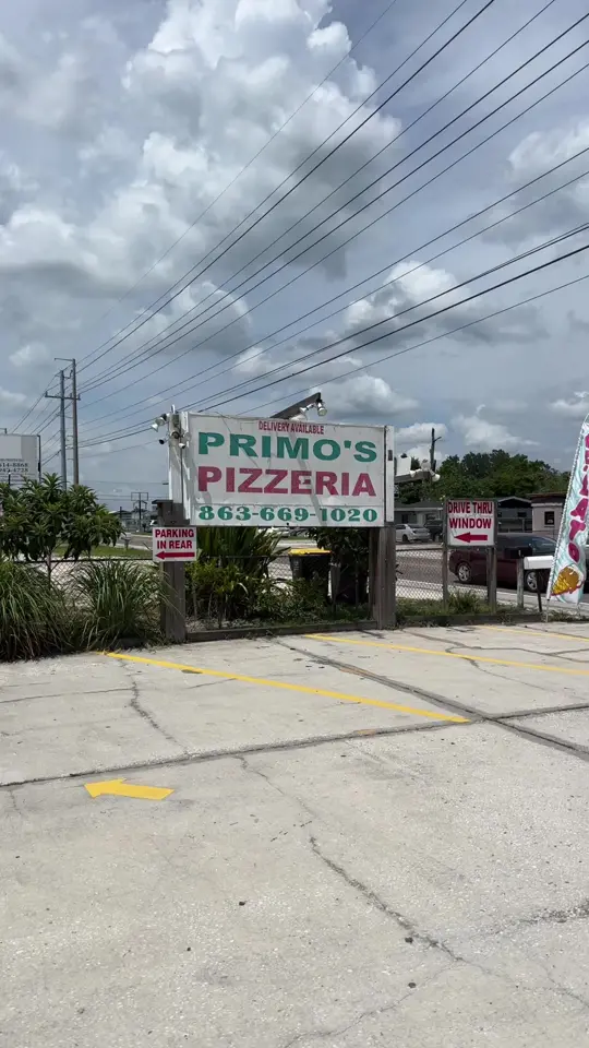 Primo's Pizzeria in Lakeland showing pizza, pepperoni pizza, soda, video by not_your_average_mailman on TikTok