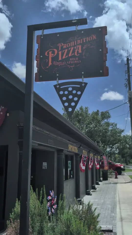 Prohibition Pizza in High Springs showing pizza, video by food.with.the.fel on TikTok