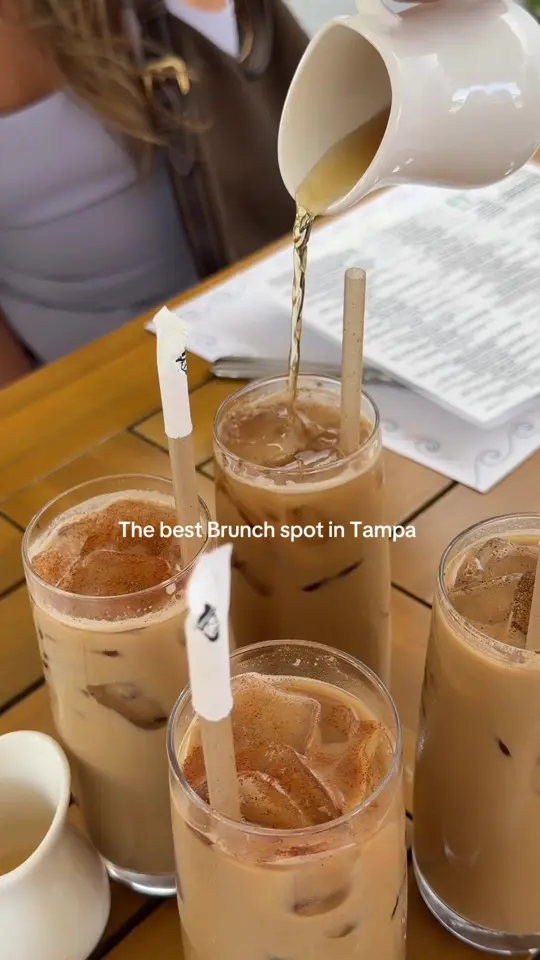 Psomi in Tampa showing greek food, baklava, video by brooklynn_olson on TikTok