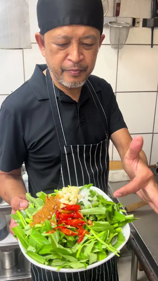 Pu Thai Restaurant on TikTok, video by pu.thai.restaurant
