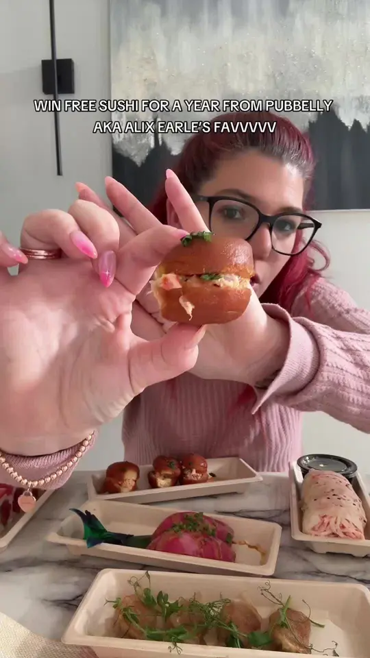 Pubbelly Sushi in Aventura showing food, lobster donuts, butter crab rolls, miso tuna, video by soflofooodie on TikTok