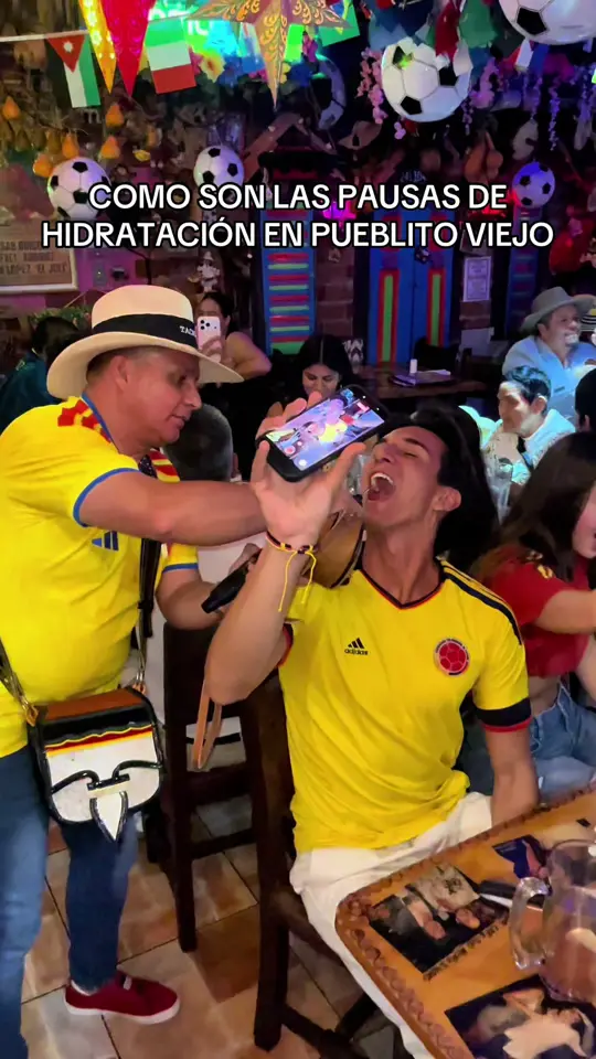 Pueblito Viejo in Miami showing drinks, video by pueblitoviejorestaurant on TikTok