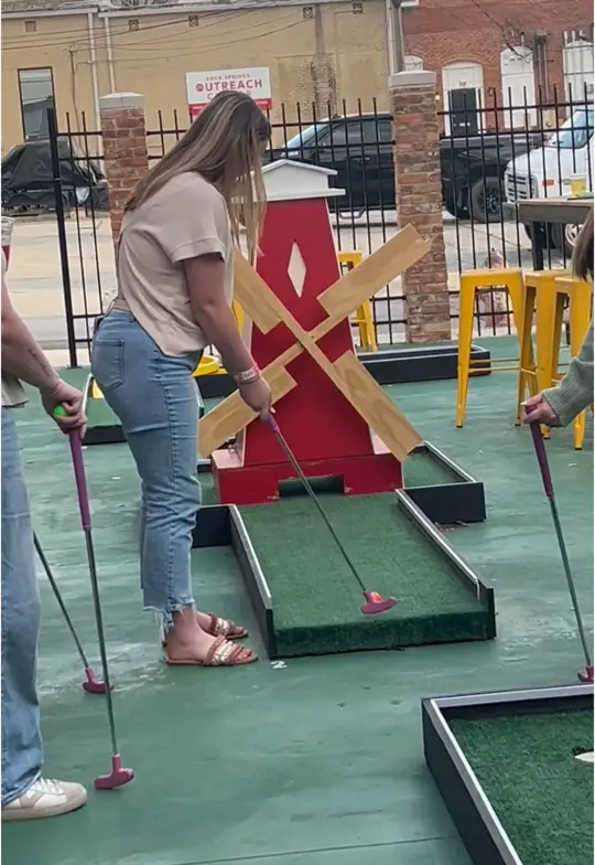 Putt and Pour in Griffin showing mini golf bar, drinks, video by puttandpour on TikTok