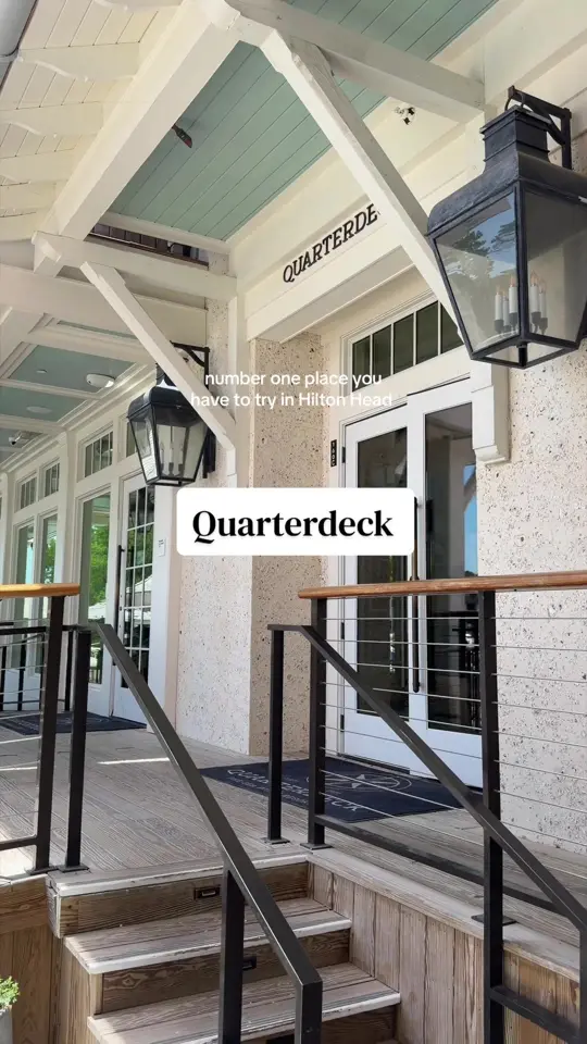 Quarterdeck Restaurant + Sports Bar on TikTok, video by jlovetravels
