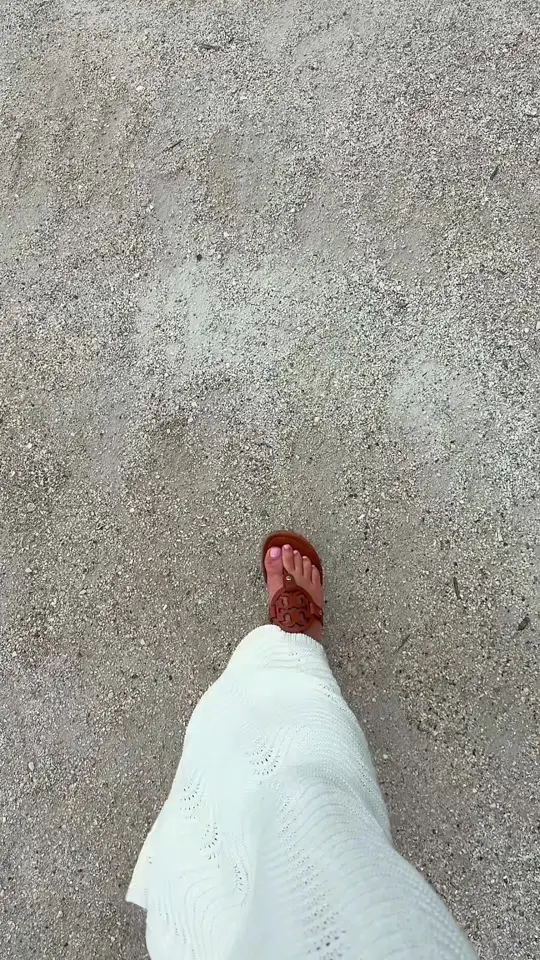 Quarterdeck Restaurant + Sports Bar on TikTok, video by vucciiii