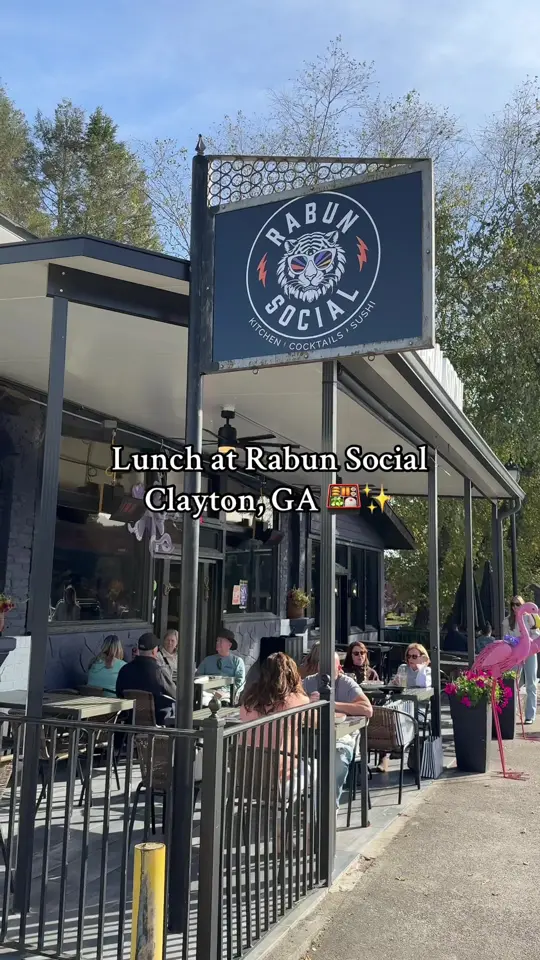 Rabun Social in Clayton showing food, lunch; drinks, video by shelby.a.taylor on TikTok