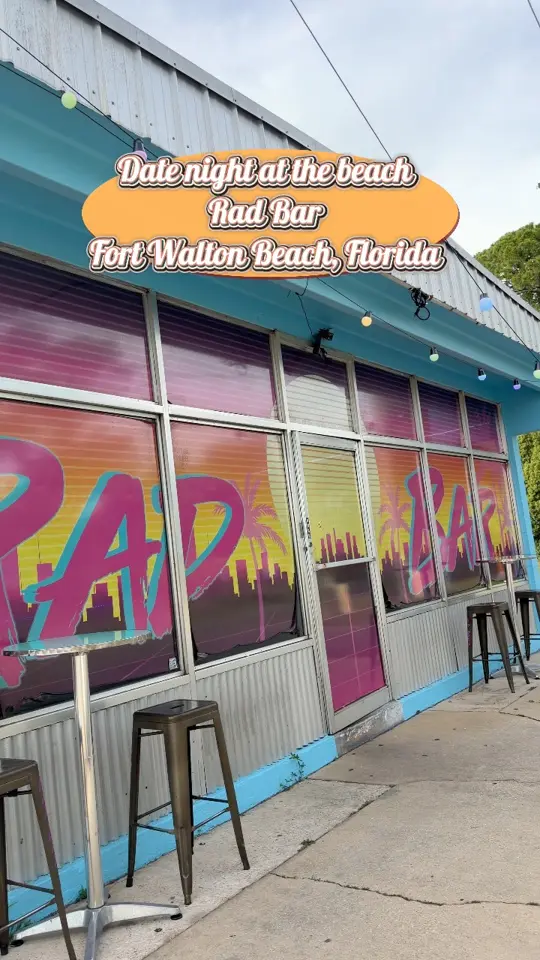 Radbar in Fort Walton Beach showing review, visit, arcade bar atmosphere, video by Rebecca lost 165lbs gym mama on Facebook