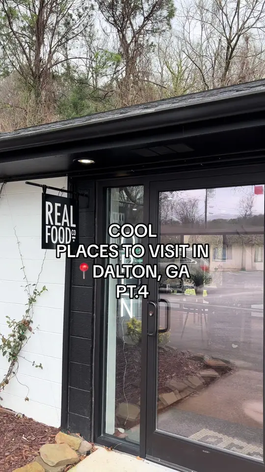 Real Food Co in Dalton showing food, paleo, gluten free, dairy free, drink, latte, matcha, video by _lesliecortes on TikTok