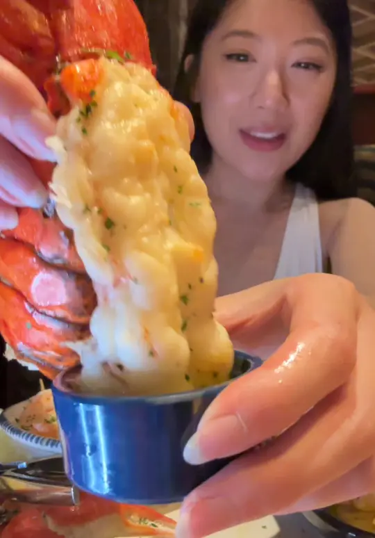 Red Lobster on TikTok, video by jasmineandtea