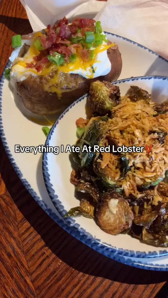 Red Lobster on TikTok, video by kayyeatss