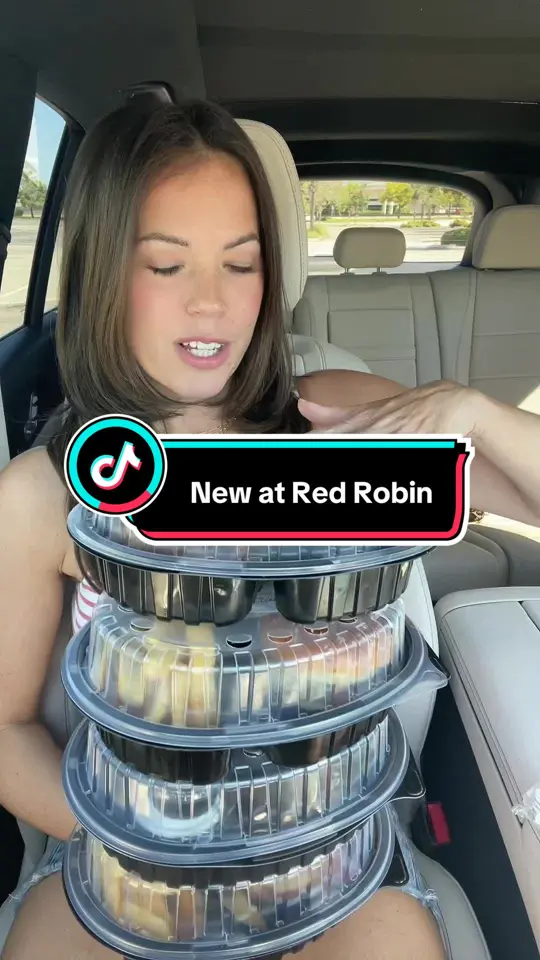 Red Robin Gourmet Burgers and Brews in Orlando showing food review, blue cheese burger, video by eatdrinkbemandy on TikTok
