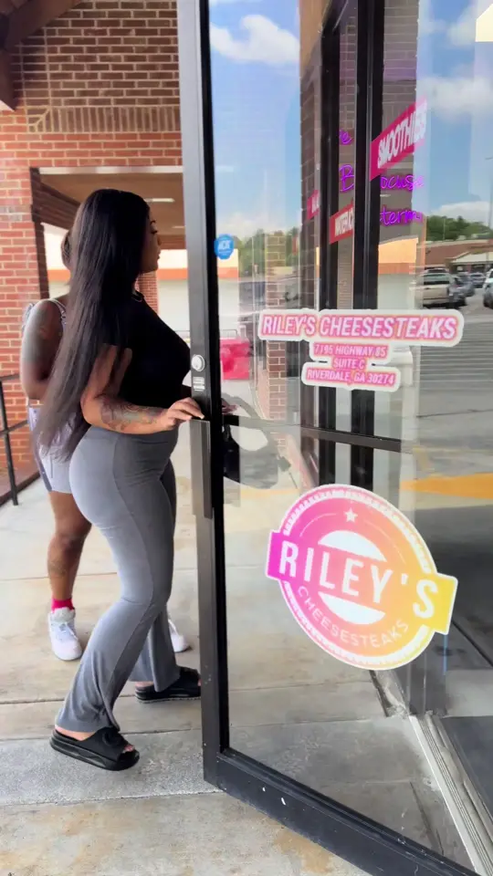 Riley's Cheesesteaks in Riverdale showing food review, chicken philly cheesesteak, honey turkey hoagie, pineapple & strawberry lemonade, water ice, video by glamorous__gabi on TikTok