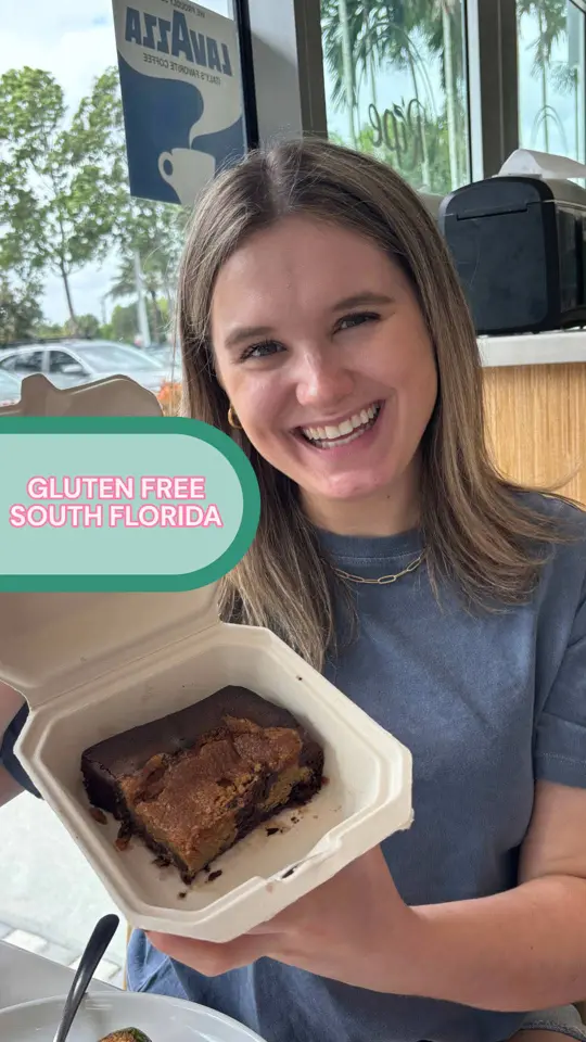 in Florida showing review, gluten free french fries, gluten free burgers, chicken sandwiches, pizza, burritos, quesadillas, brookie dessert, video by mkeatsgf on TikTok