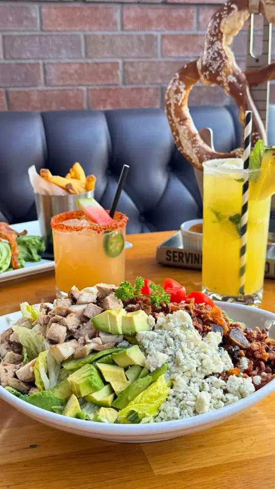 Rock & Brews in Kissimmee showing review, visit, video by Rock & Brews on Facebook