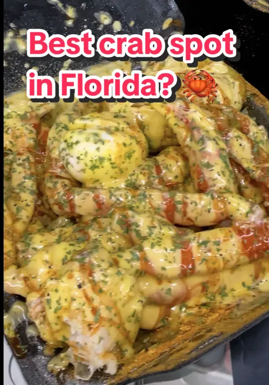 Rocking Crab Temple Terrace in Florida showing snow crab, shrimp, video by junbizzle on TikTok