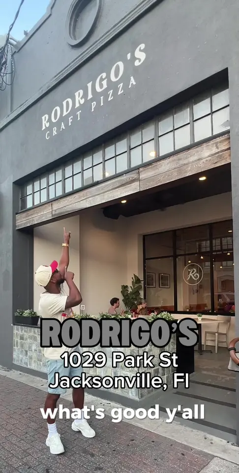 Rodrigo's Craft Pizza in Jacksonville showing pizza, georgie's pizza, margherita pizza, video by thewrightslices on TikTok