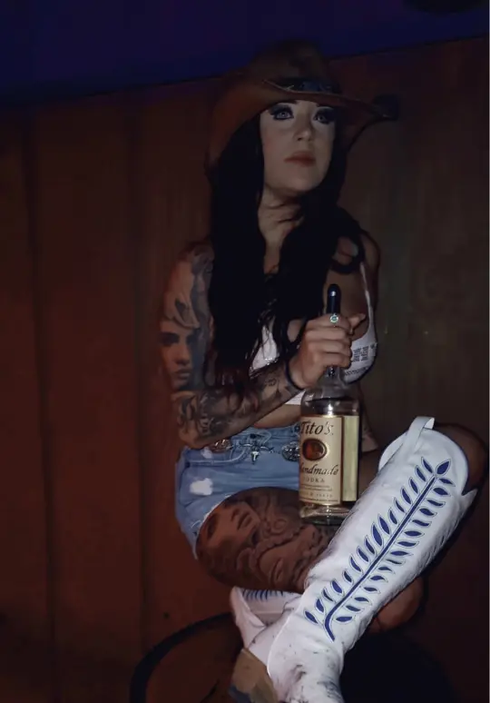 in Florida showing drinks, bartenders, atmosphere, video by roundupdavie on TikTok