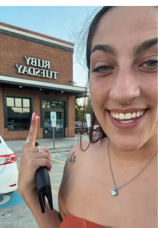 Ruby Tuesday on TikTok, video by chels_eats