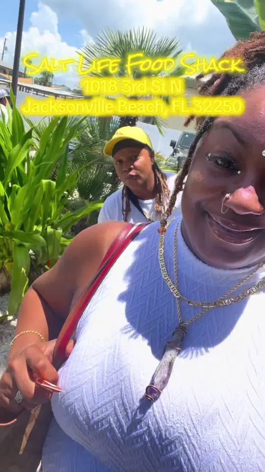 Salt Life Food Shack in St. Augustine showing oysters, clams, drinks, review, visit, video by allthingsjacksonville on TikTok