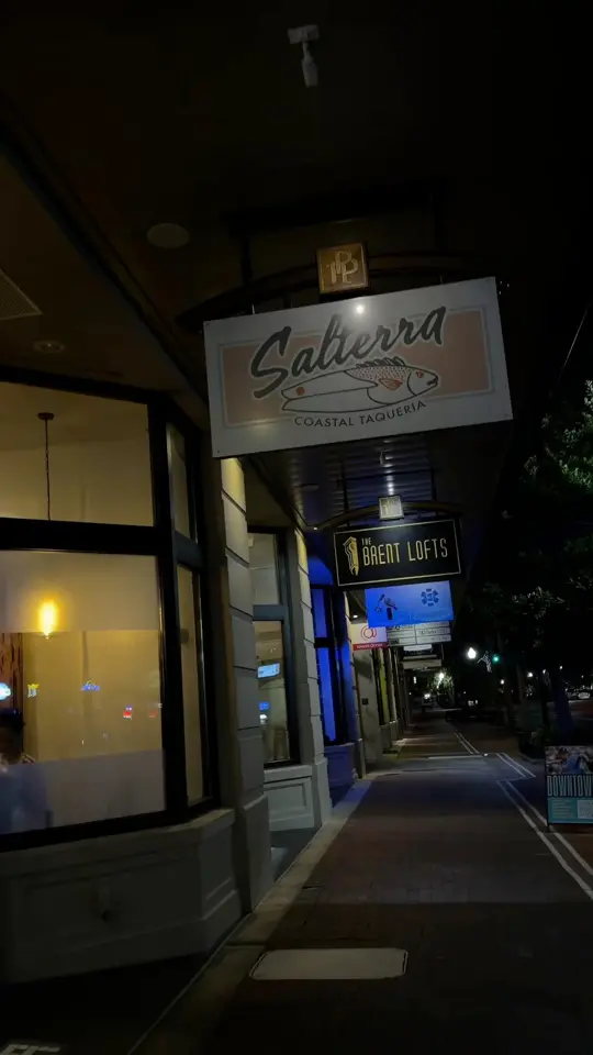 SalTerra Coastal Taqueria in Pensacola showing mexican food, taqueria, video by Aolani Oneal on Facebook