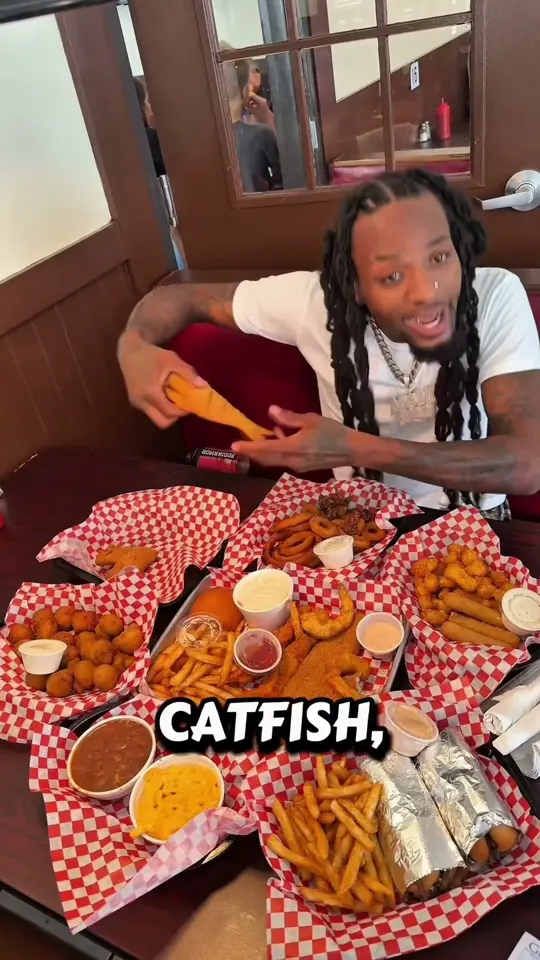 Sam's Southern Eatery in Rome showing food review, southern food, video by King Ron 👑 on YouTube