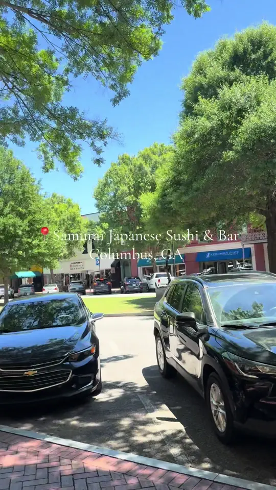 Samurai in Columbus showing food, hibachi steak & shrimp lunch special, review, video by itsvhills on TikTok