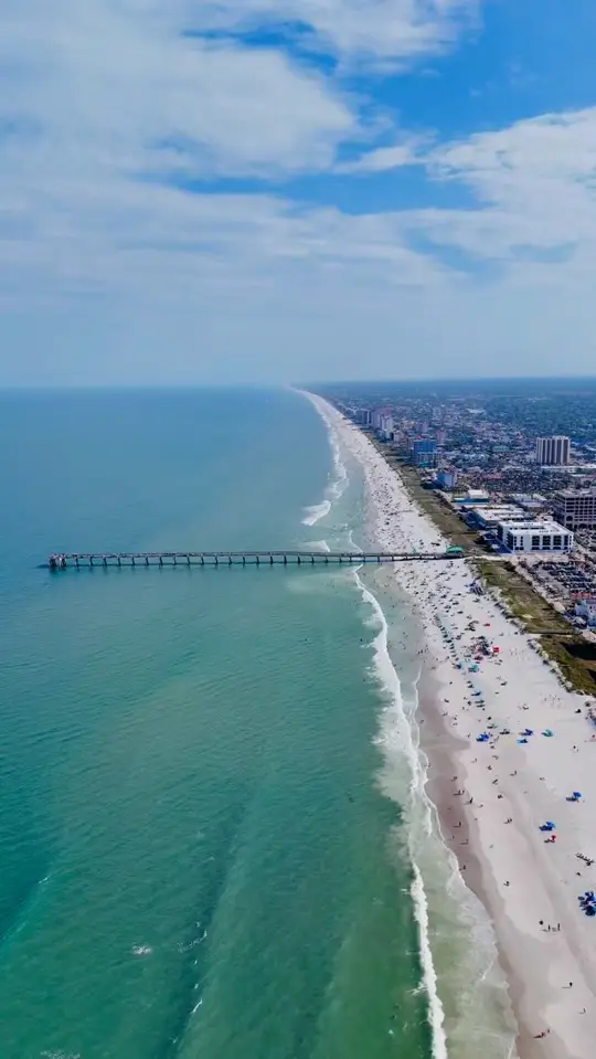  in Florida showing cocktail, espresso martini / drink, $5 margs / food, discounted flatbreads / food, apps / atmosphere, beach views, video by 904 Happy Hour on Facebook