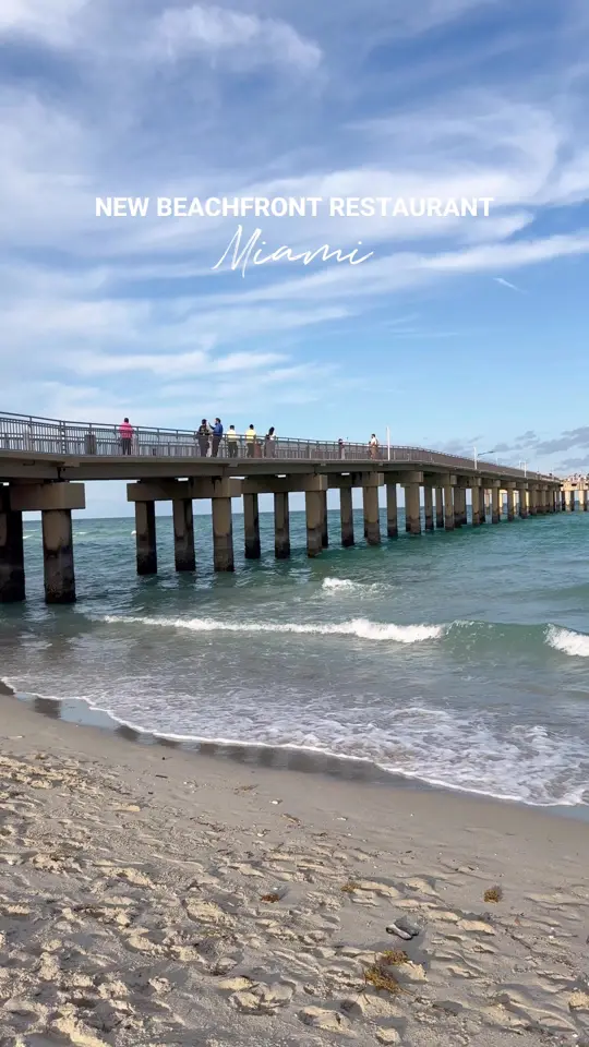 Sandbar Sports Grill in Miami showing cocktail, coco loco; cocktail, savage blonde; food, gulf shrimp; food, skirt steak beach tacos; food, sunny lobster roll; food, smash burger; food, st., video by fashion.eat.travel on TikTok