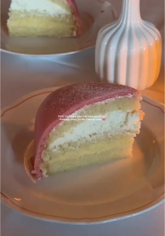 Sant Ambroeus Palm Beach in Palm Beach showing dessert, cake, video by camiepoulsen on TikTok